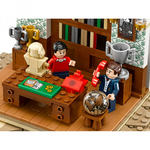 Конструктор LEGO Коллекционные наборы 76052 Логово Бэтмена в Тольятти