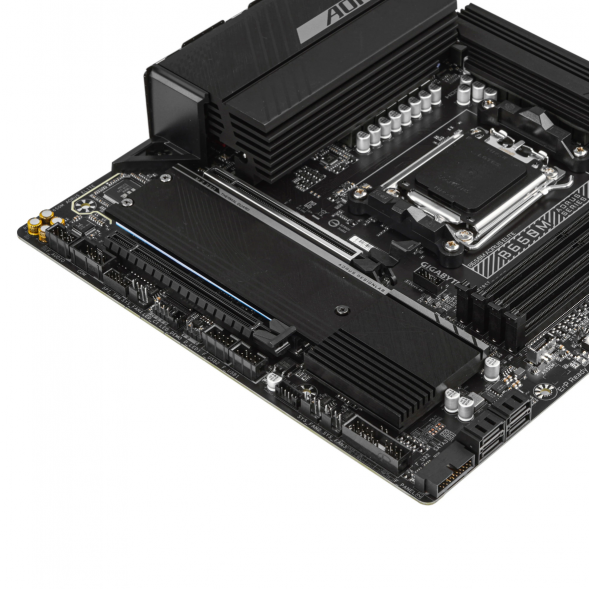 Материнская плата GIGABYTE B650M AORUS ELITE mATX в Тольятти