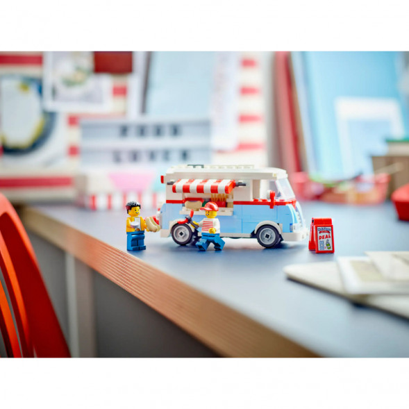 Конструктор LEGO Icons 40681 Ретро фуд трак в Тольятти