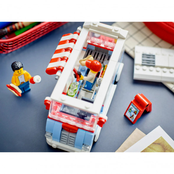 Конструктор LEGO Icons 40681 Ретро фуд трак в Тольятти
